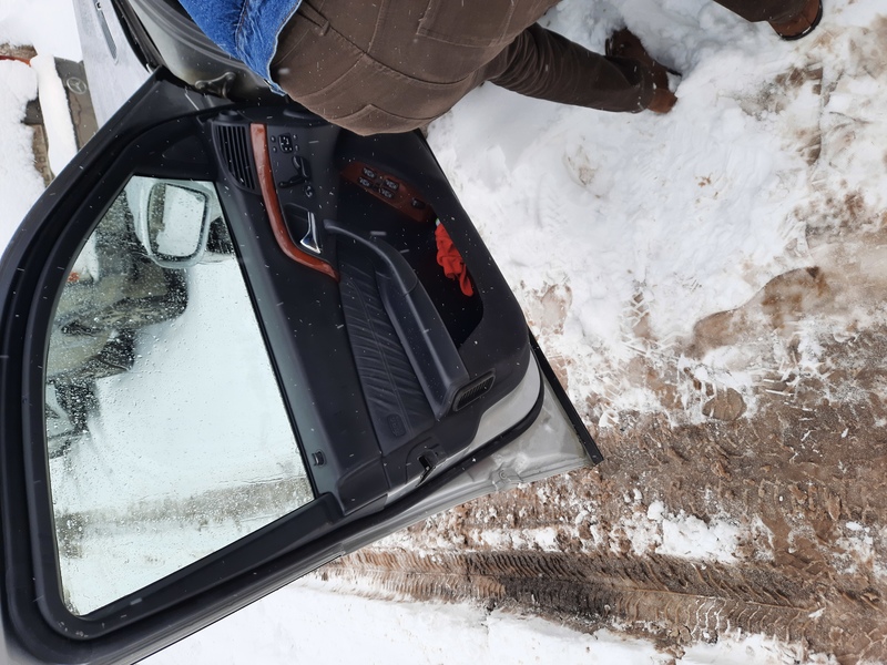 Аварийное вскрытие авто Саранск Мордовия мерседес 